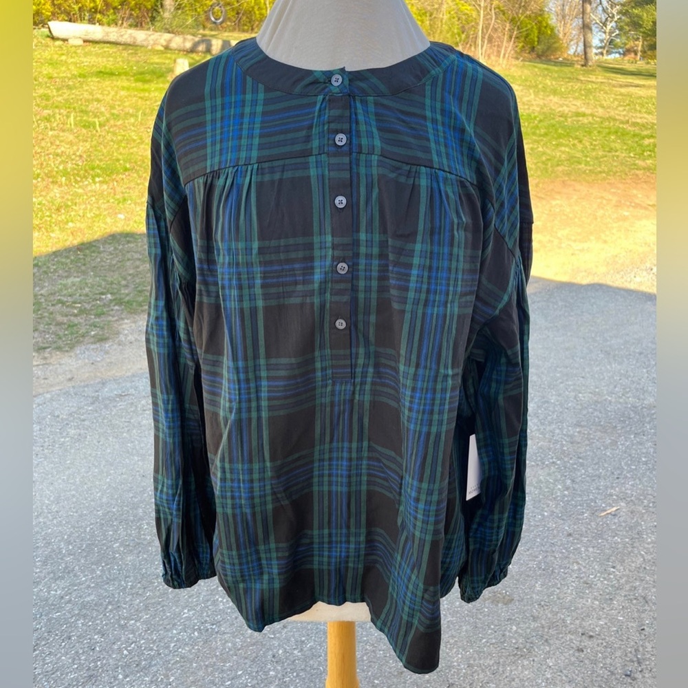 EVERY MOMENT PLAID WOMENS VOLUME TOP XXL NWOT